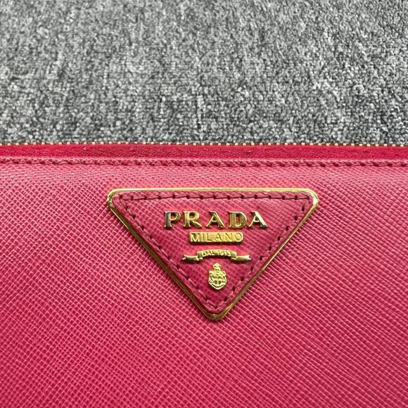 Prada Leather Wallet 225-032425 - Picture 4 of 11